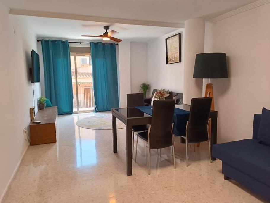 Gilet Senderismo Bici Parking 20 Min Valencia Apartment Ngoại thất bức ảnh